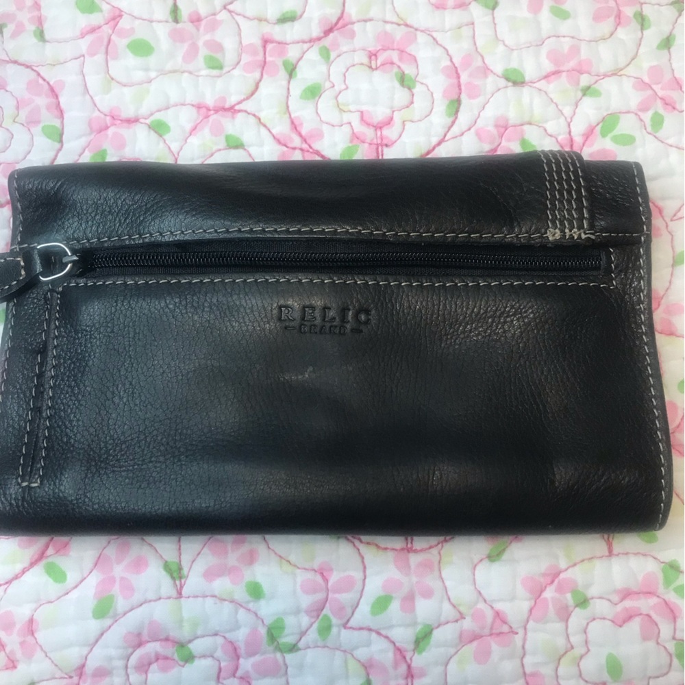 Relic wallet black leather